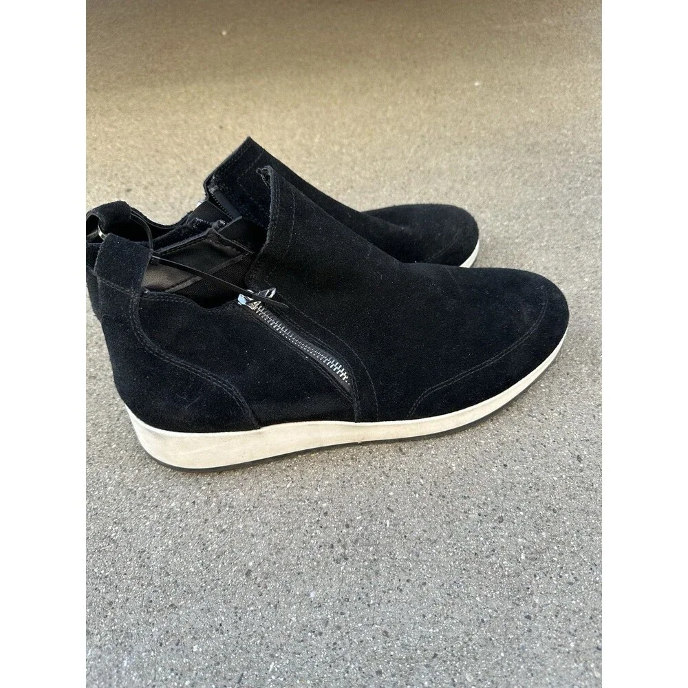 Blondo Boots Womens Size 11M Black Ellorie Waterproof Suede Ankle Wedge ELL001SD